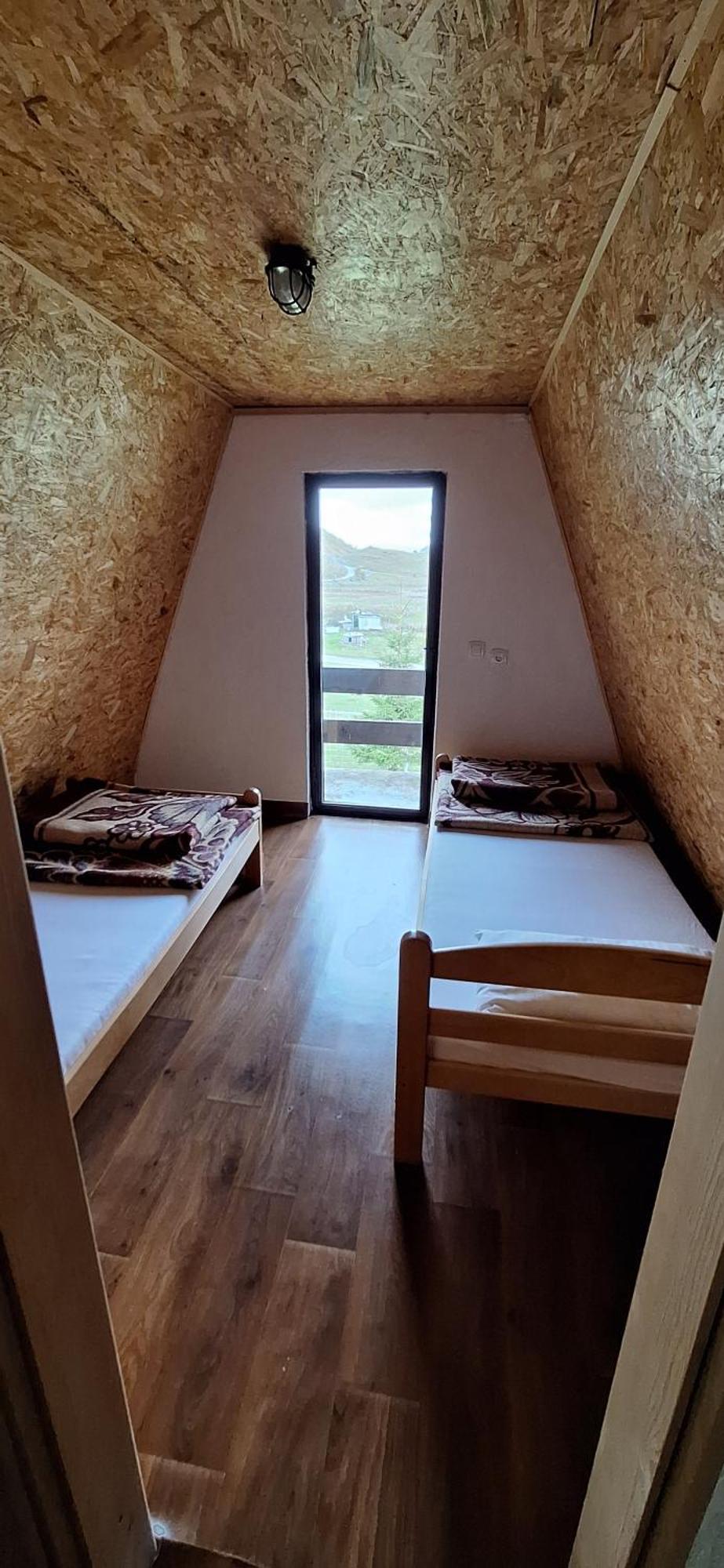 Katun Mokra & Horseback Riding Chalet
